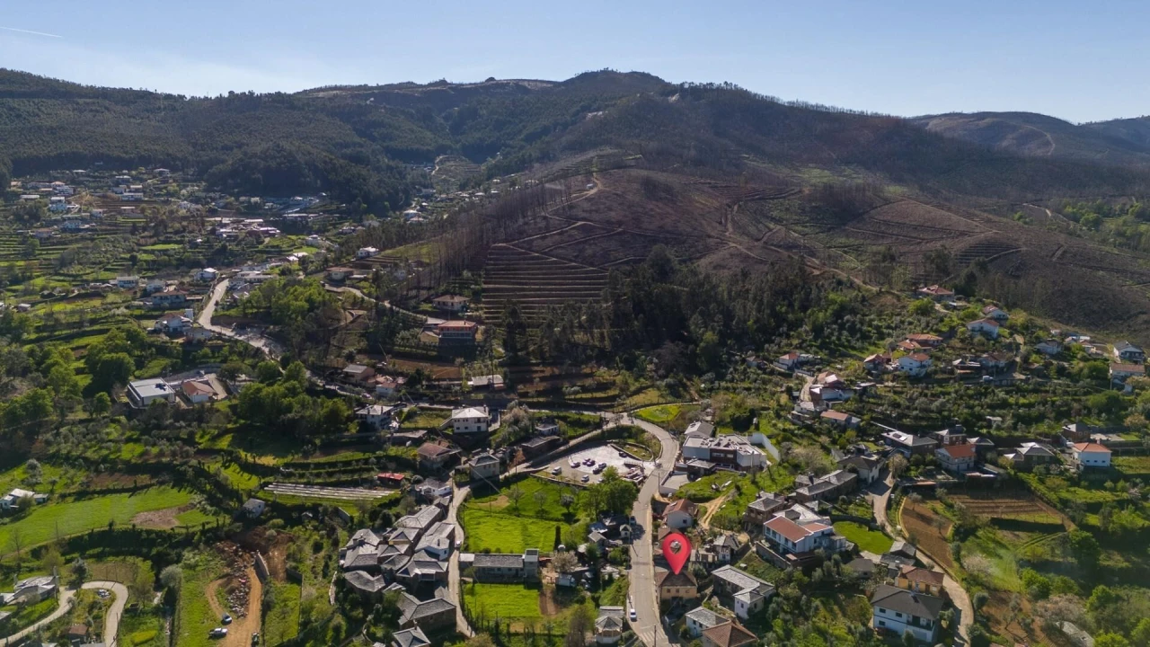 Moradia T5 para Venda em Canelas e Espiunca Foto 70