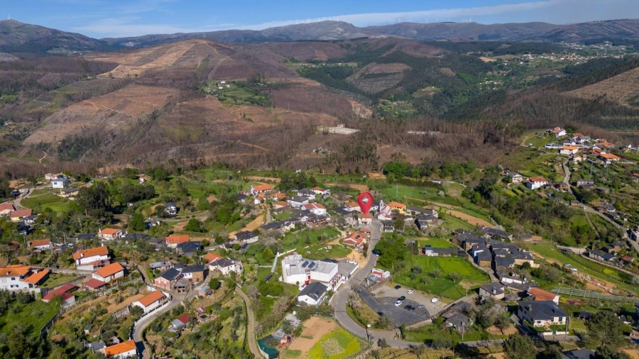 Moradia T5 para Venda em Canelas e Espiunca Foto 64