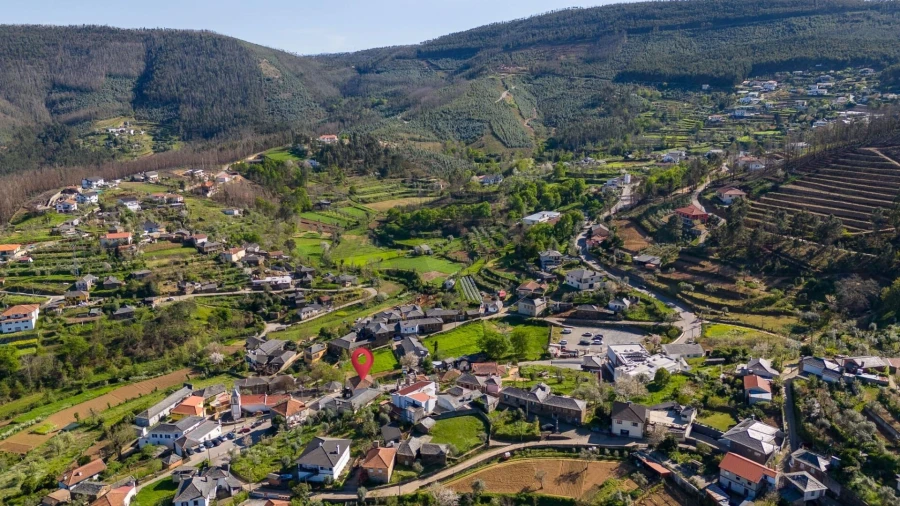 Moradia T5 para Venda em Canelas e Espiunca Foto 74