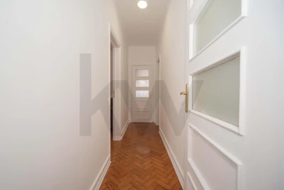 Apartamento T4 para Arrendamento em Alvalade