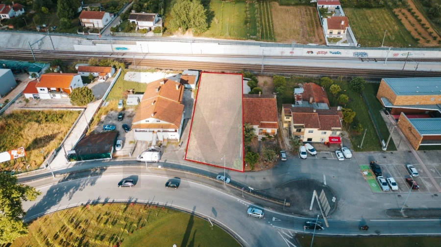 Terreno para Venda em Mealhada, Ventosa do Bairro e Antes