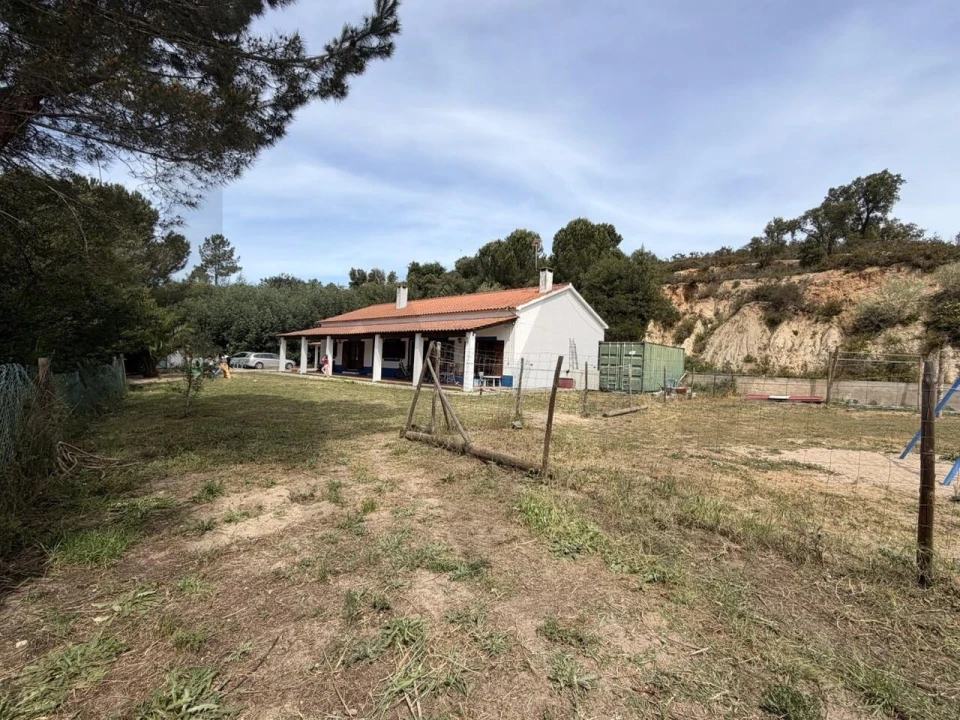 Moradia T4 para Venda em Coruche, Fajarda e Erra Foto 1