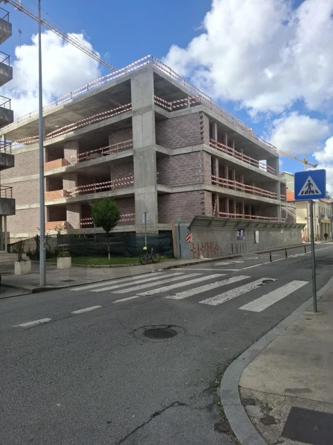 Apartamento T1 para Venda em Paranhos