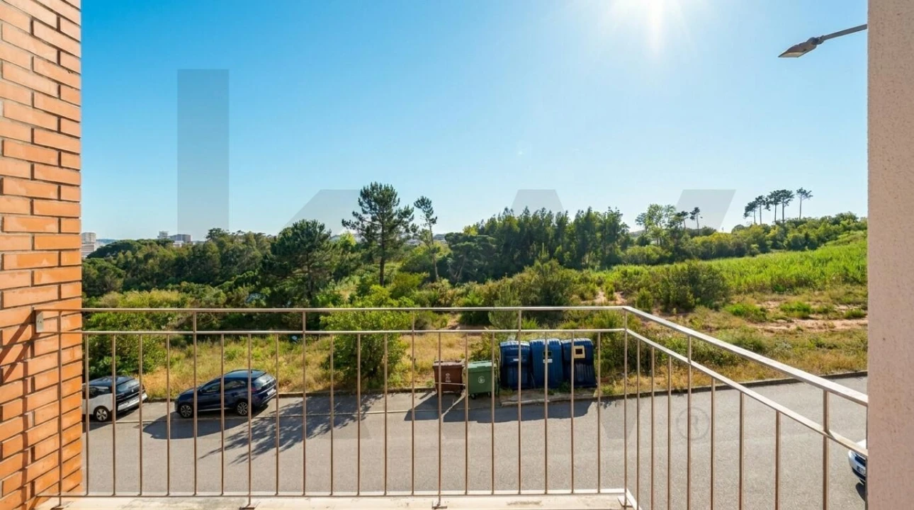 Apartamento T2 para Venda em Tavarede Foto 42