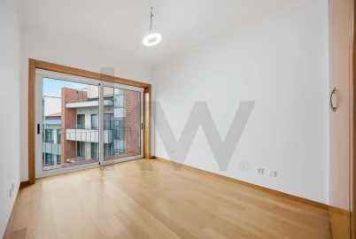 Apartamento T2 para Venda em Tavarede