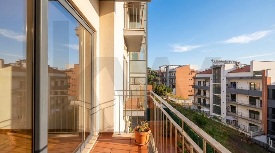 Apartamento T2 para Venda em Tavarede Foto 39