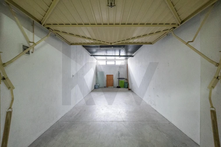 Apartamento T2 para Venda em Tavarede Foto 23