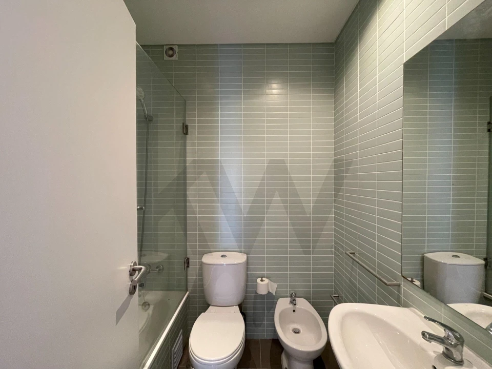 Apartamento T1 para Arrendamento em São Vicente Foto 4