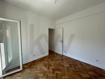 Apartamento T1 para Arrendamento em São Vicente