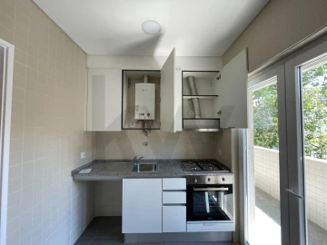Apartamento T1 para Arrendamento em São Vicente