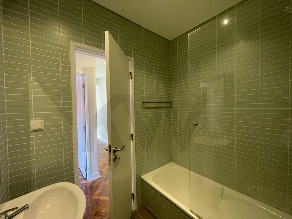 Apartamento T1 para Arrendamento em São Vicente Foto 5