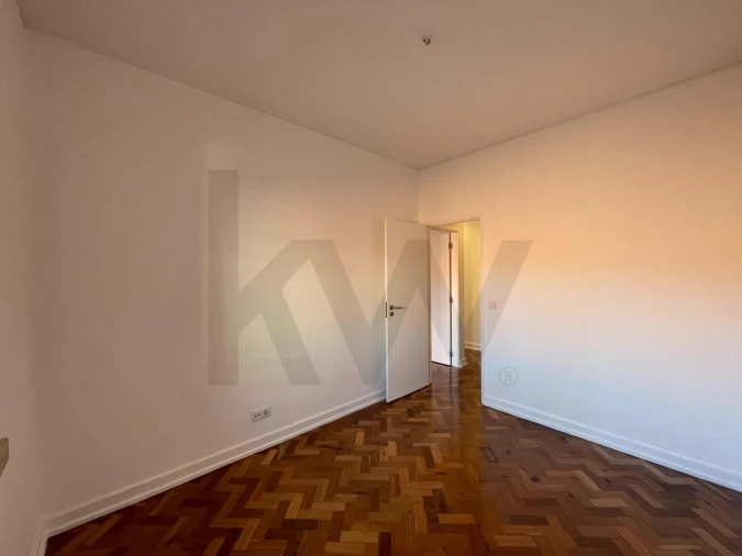 Apartamento T1 para Arrendamento em São Vicente Foto 7