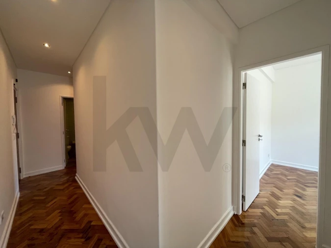 Apartamento T1 para Arrendamento em São Vicente Foto 11