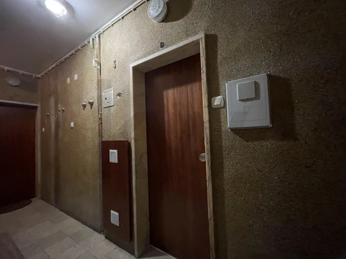 Apartamento T1 para Arrendamento em São Vicente Foto 2
