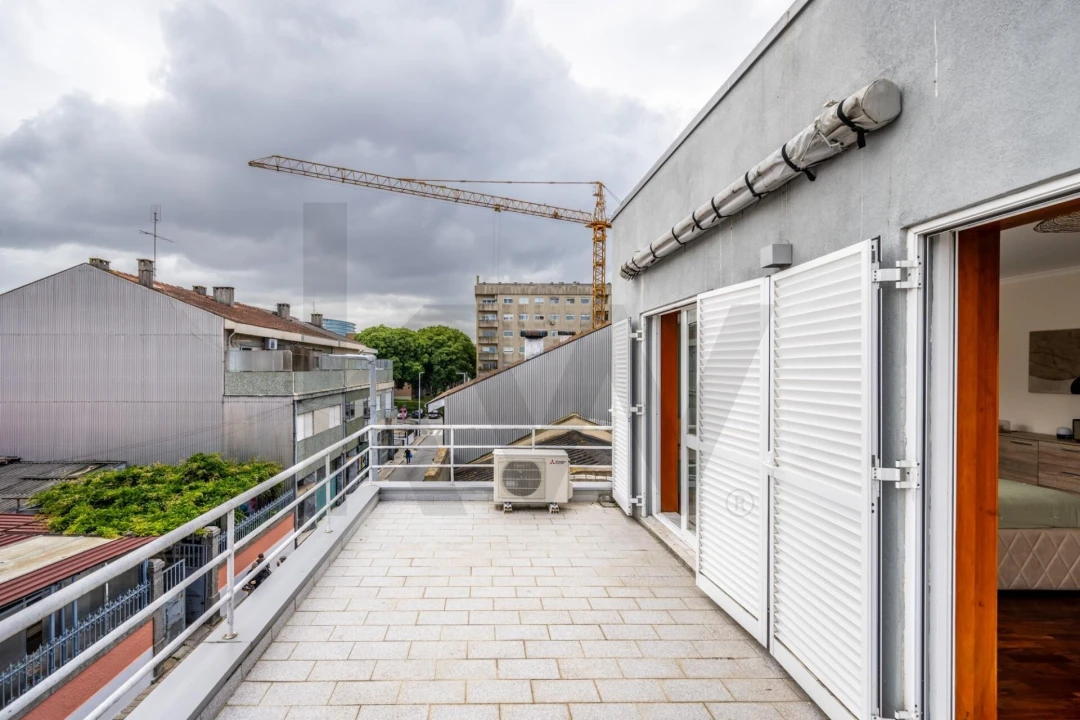 Apartamento T1 para Venda em Ramalde Foto 16