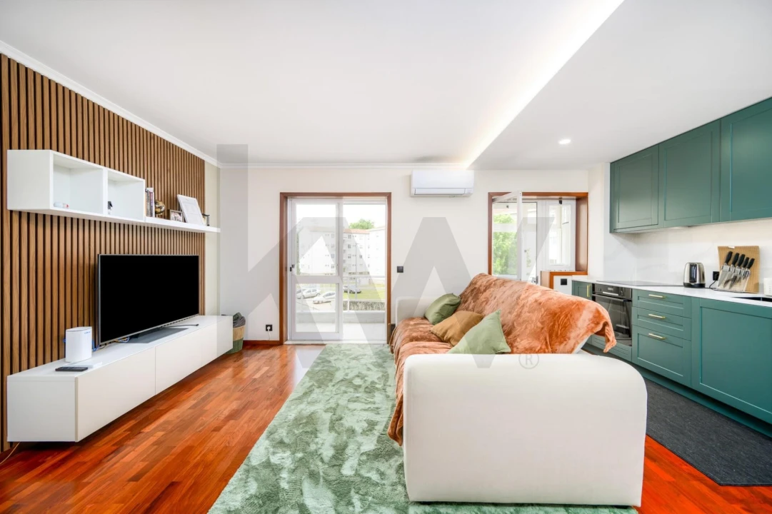 Apartamento T1 para Venda em Ramalde Foto 1
