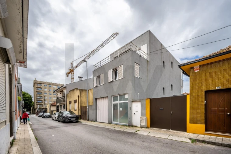 Apartamento T1 para Venda em Ramalde Foto 20