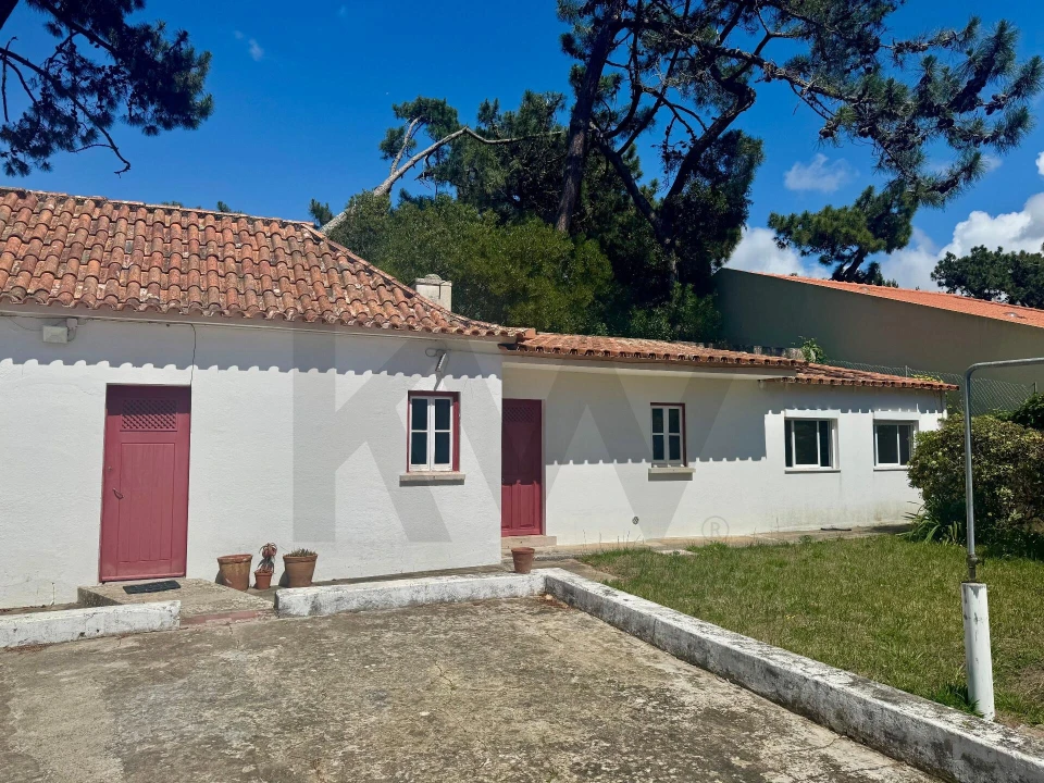 Moradia T1 para Arrendamento em Colares Foto 2
