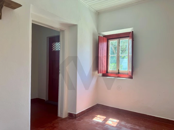 Moradia T1 para Arrendamento em Colares Foto 11