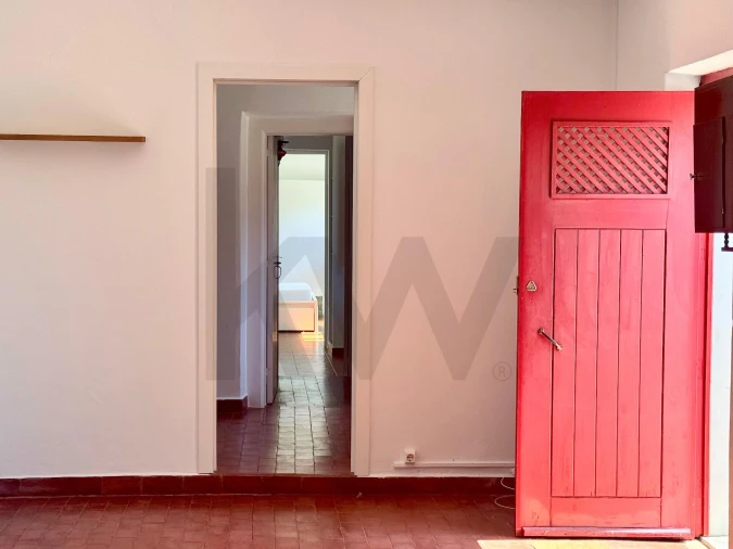Moradia T1 para Arrendamento em Colares Foto 10
