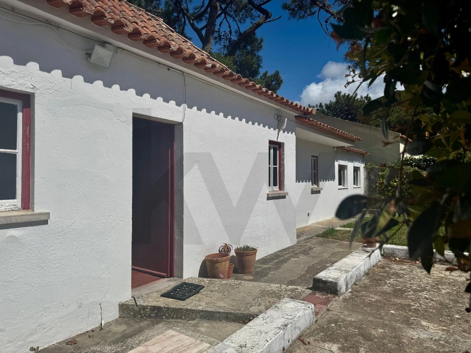 Moradia T1 para Arrendamento em Colares Foto 26