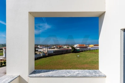 Moradia T5 para Venda em Ponte do Rol