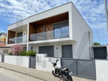Moradia T4 para Venda em Gafanha da Nazaré