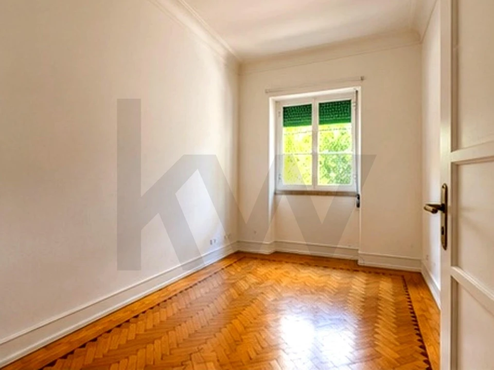 Apartamento T4 para Arrendamento em Estrela Foto 5