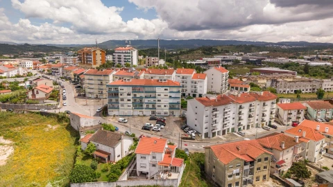 Garagem para Venda em São Martinho do Bispo e Ribeira de Frades