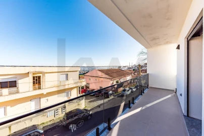 Moradia T5 para Venda em Odivelas
