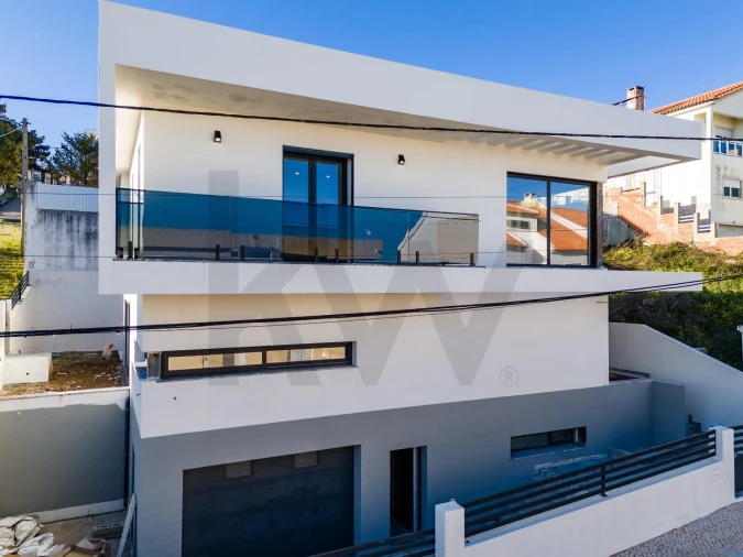Moradia T5 para Venda em Odivelas Foto 2