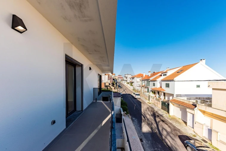 Moradia T5 para Venda em Odivelas Foto 45