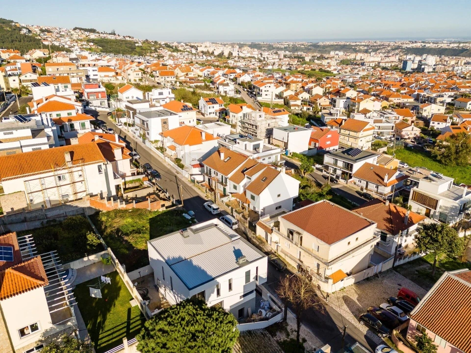 Moradia T5 para Venda em Odivelas Foto 61