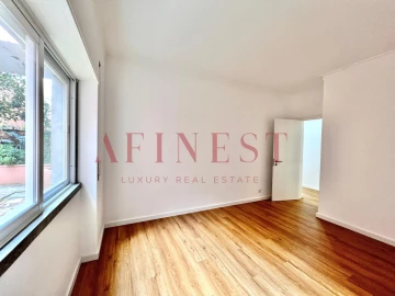 Apartamento T2 para Arrendamento em Cascais e Estoril