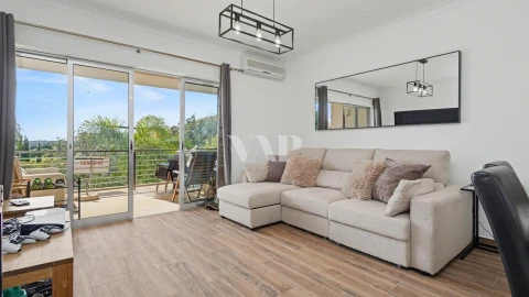 Apartamento T2 para Venda em Quarteira