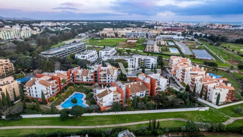 Apartamento T2 para Venda em Quarteira