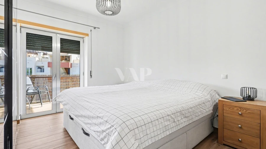 Apartamento T2 para Venda em Quarteira Foto 18