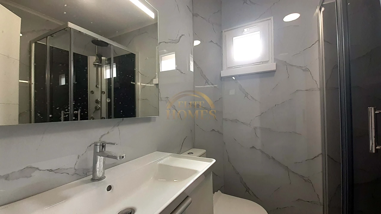 Apartamento T3 para Venda em Laranjeiro e Feijó Foto 23
