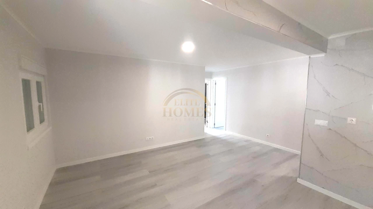 Apartamento T3 para Venda em Laranjeiro e Feijó Foto 8