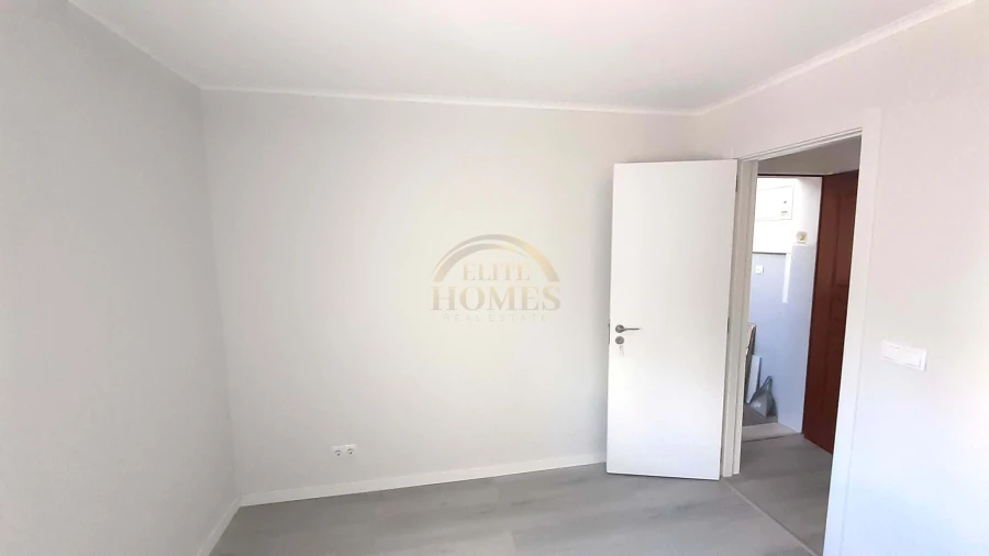 Apartamento T3 para Venda em Laranjeiro e Feijó Foto 13