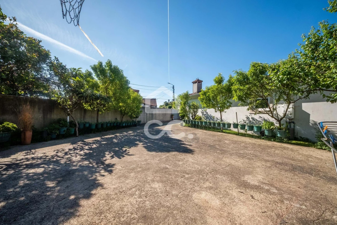 Moradia T4 para Venda em Areias, Sequeirô, Lama e Palmeira Foto 22