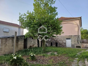 Moradia T3 para Venda em Vila Nova de Famalicão e Calendário