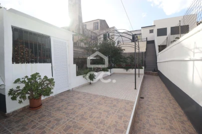 Moradia T3 para Venda em Ponta Delgada (São Pedro)