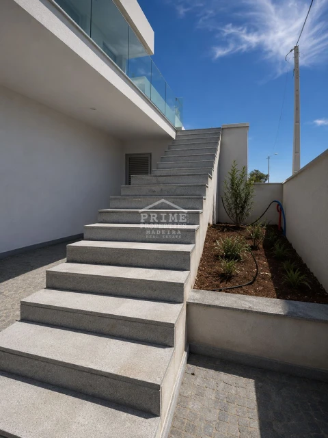 Moradia T3 para Venda em Arco da Calheta