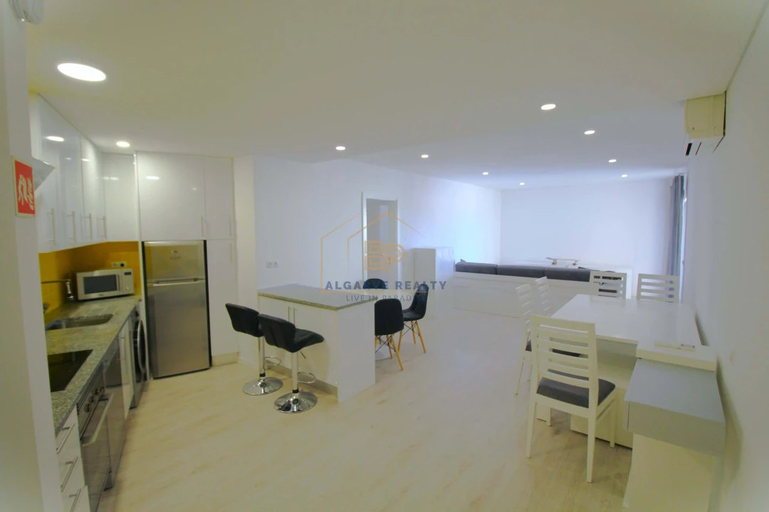 Apartamento T2 para Venda em Portimão Foto 4