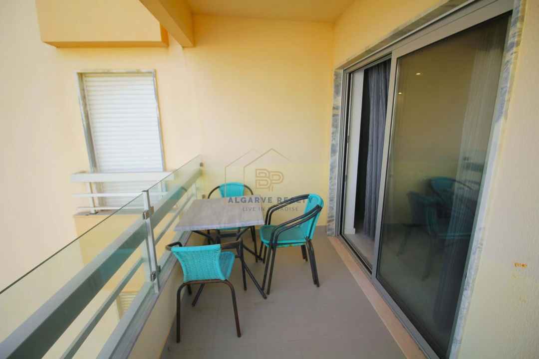Apartamento T2 para Venda em Portimão Foto 24