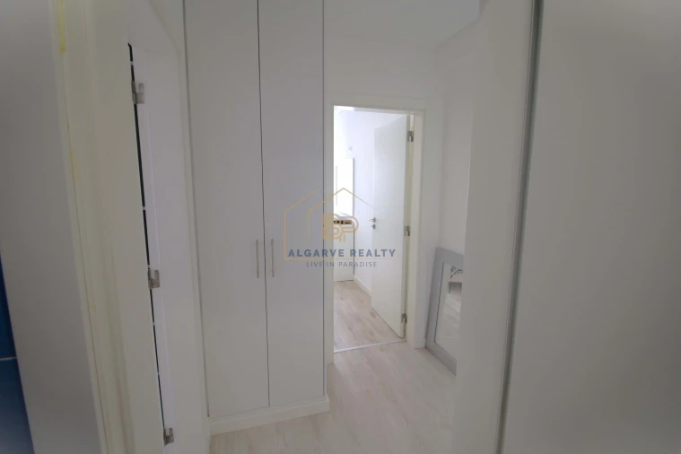 Apartamento T2 para Venda em Portimão Foto 10