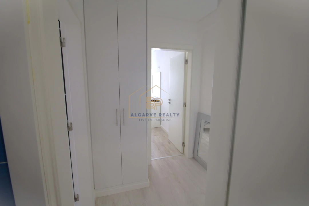 Apartamento T2 para Venda em Portimão Foto 10