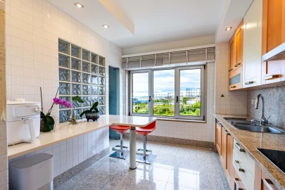 Apartamento T4 para Venda em Parque das Nações