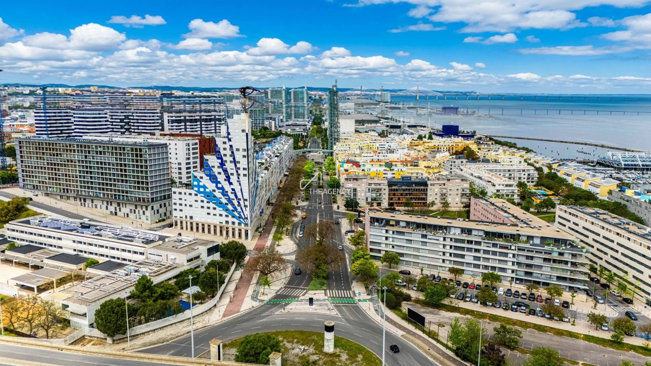 Apartamento T4 para Venda em Parque das Nações Foto 35